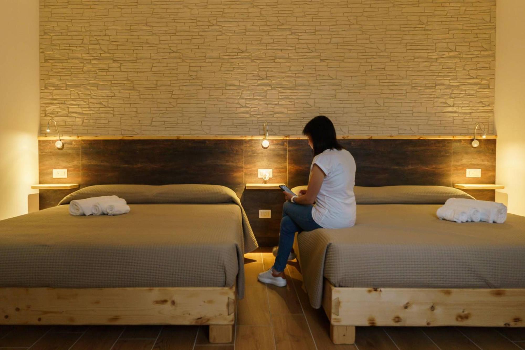 קטנזארו Chalet N5 Guest House מראה חיצוני תמונה