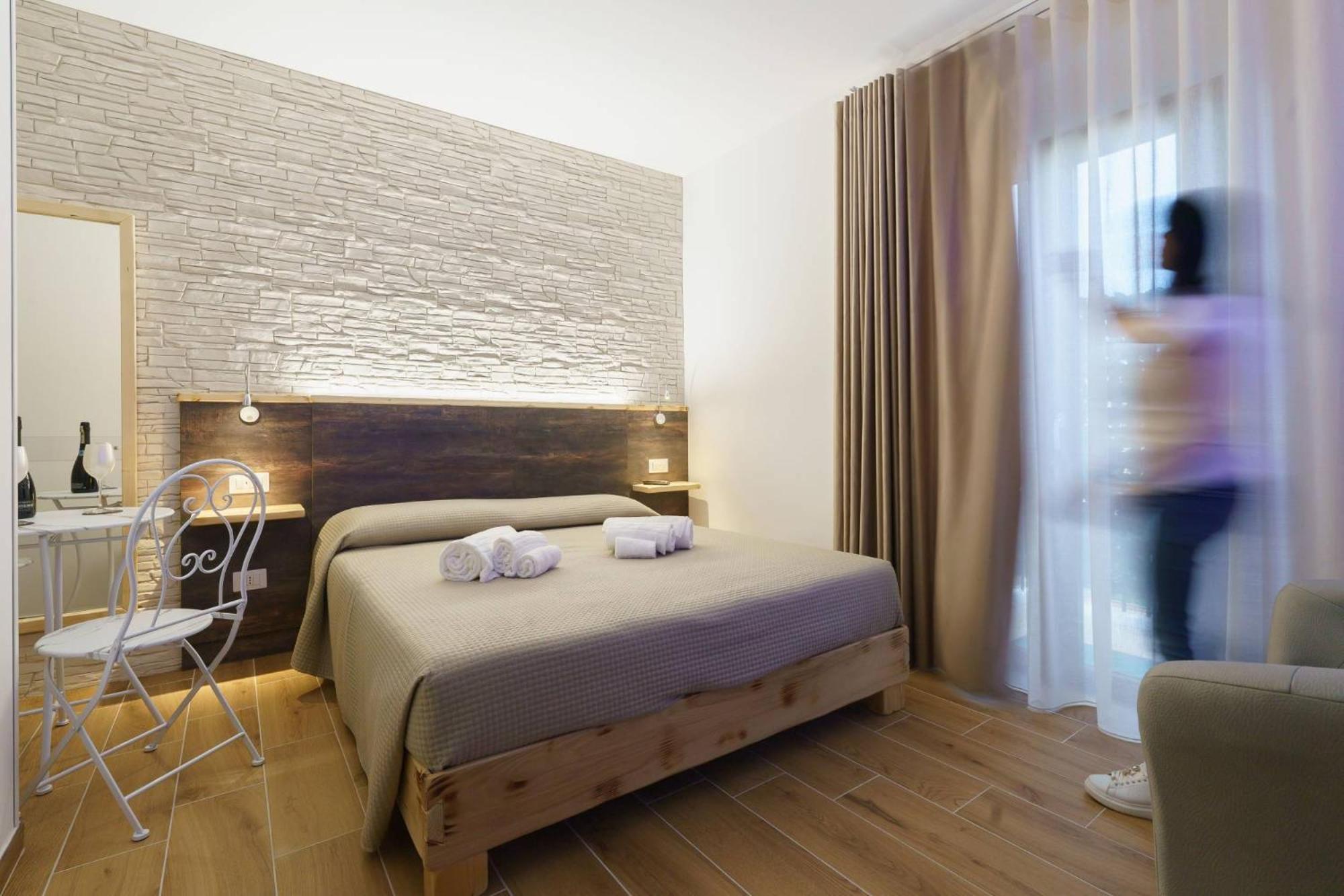 קטנזארו Chalet N5 Guest House מראה חיצוני תמונה