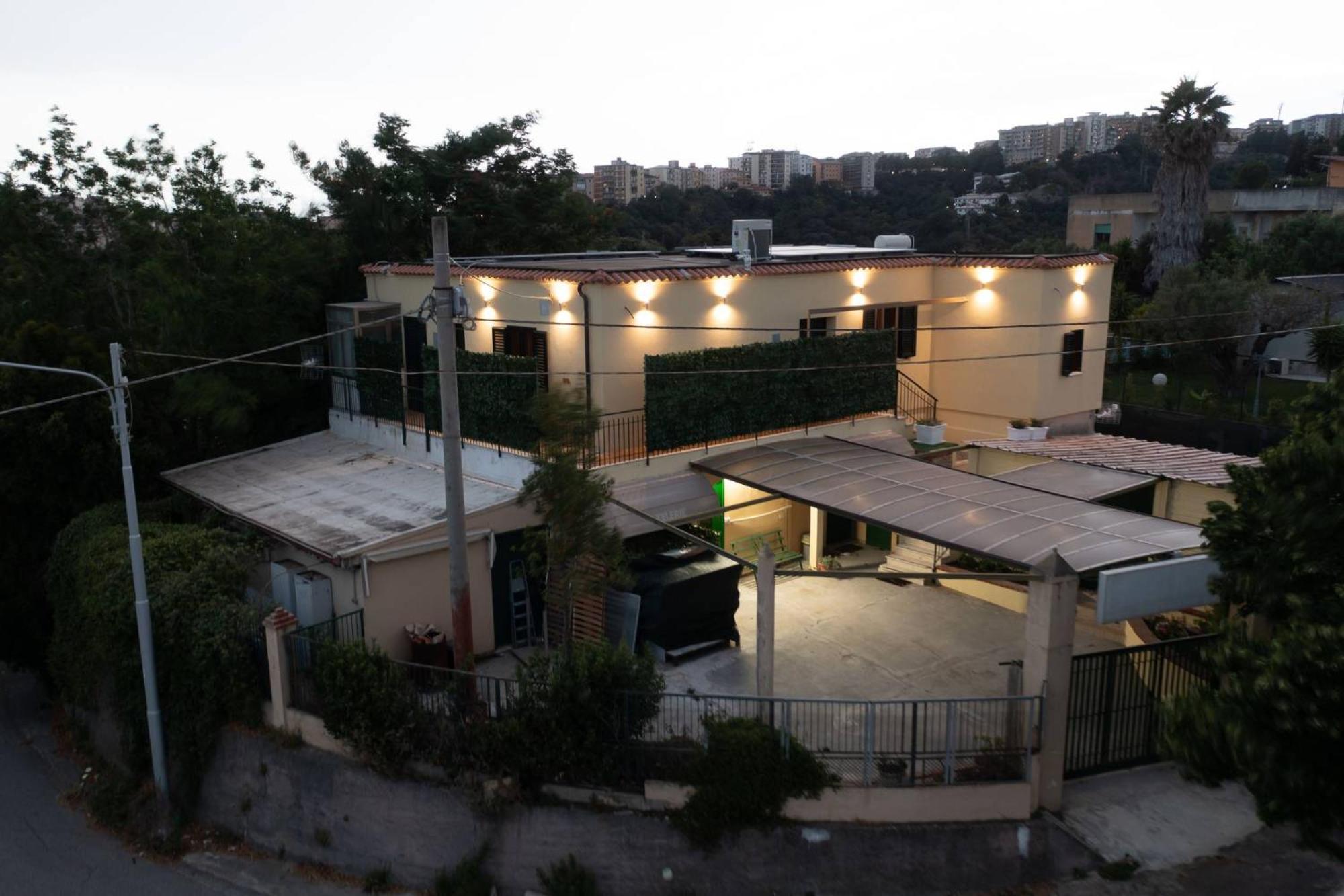 קטנזארו Chalet N5 Guest House מראה חיצוני תמונה