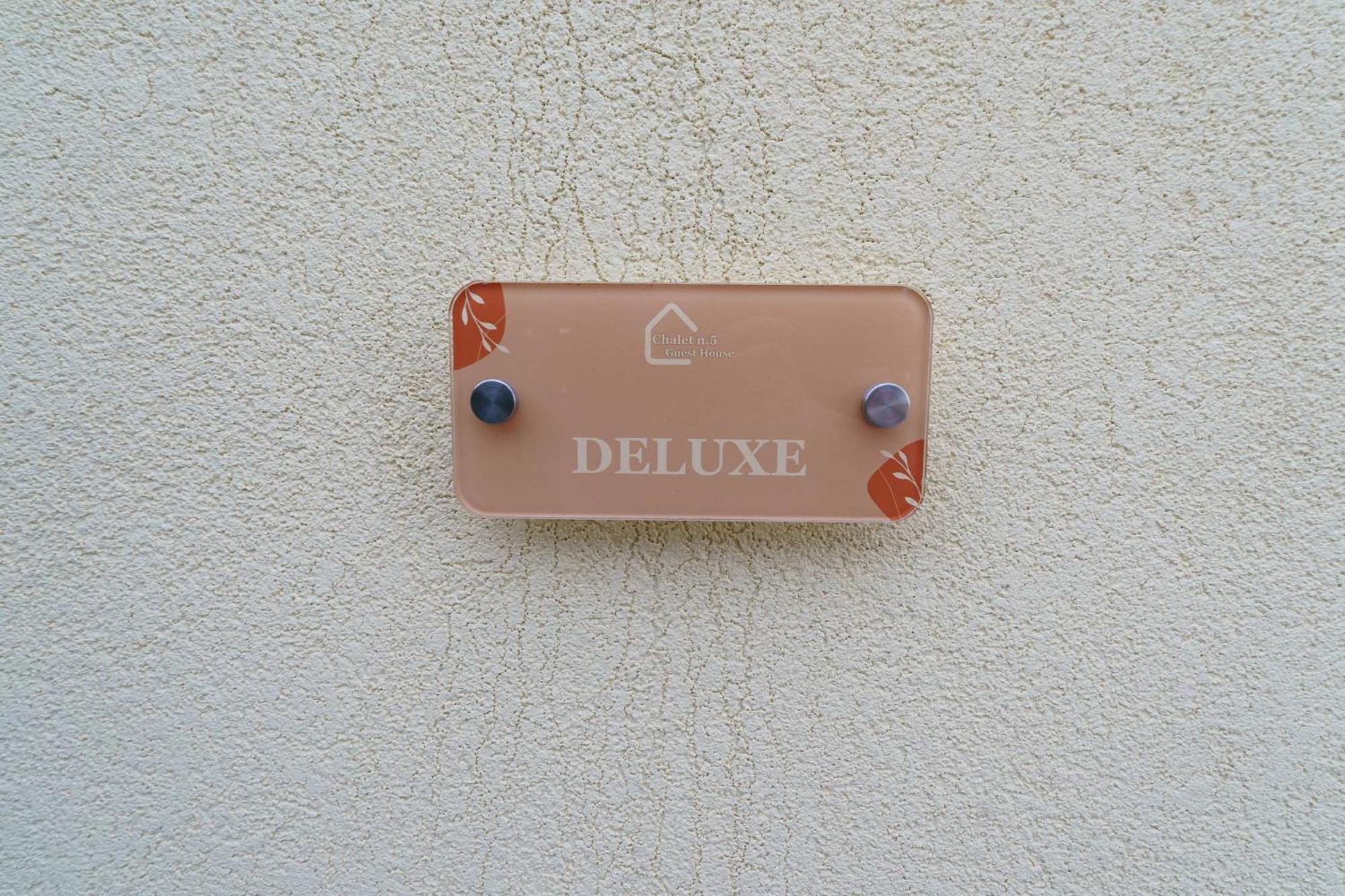 קטנזארו Chalet N5 Guest House מראה חיצוני תמונה