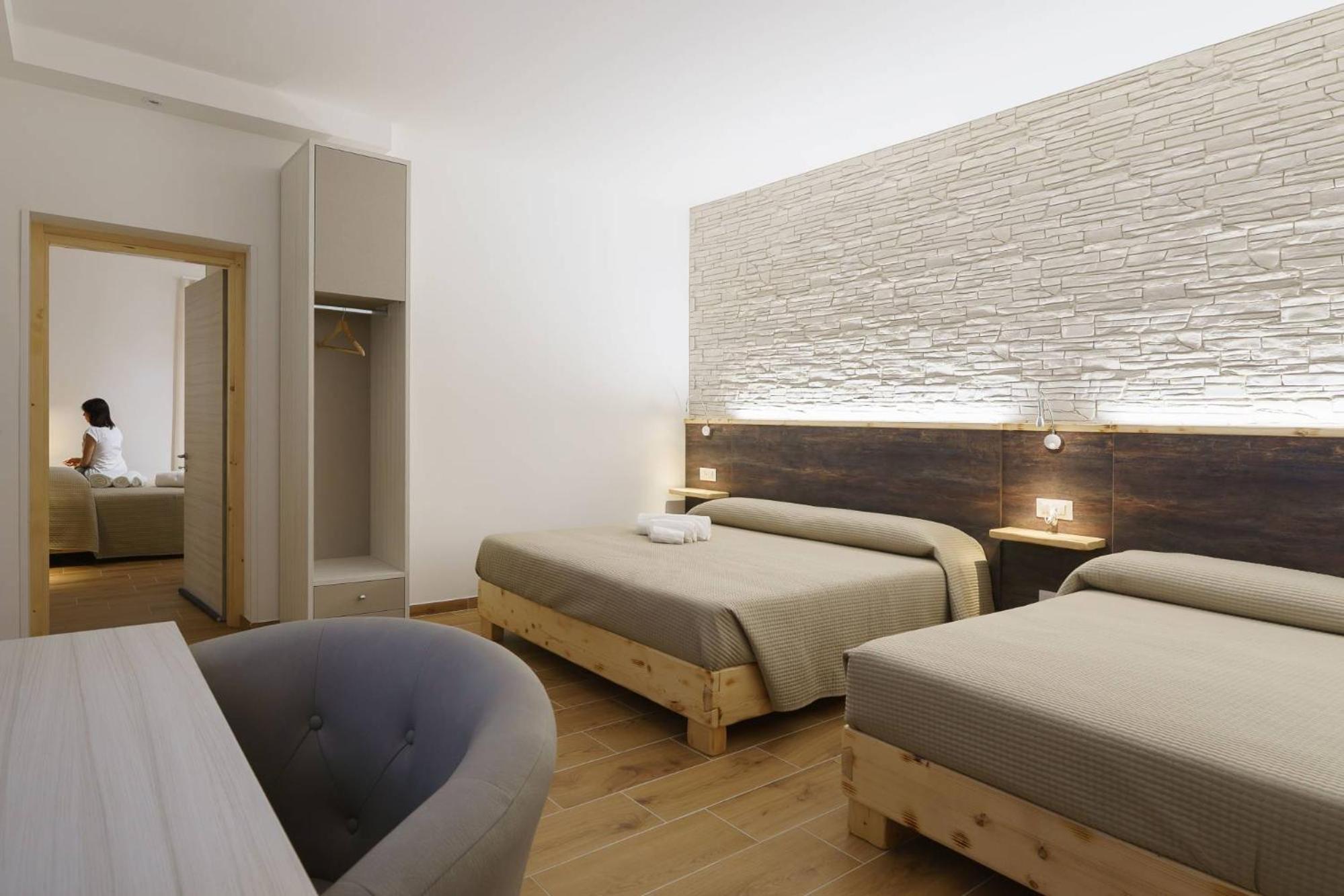 קטנזארו Chalet N5 Guest House מראה חיצוני תמונה